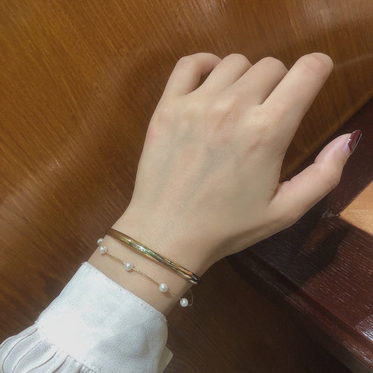 Double Layered pearl  Bracelets